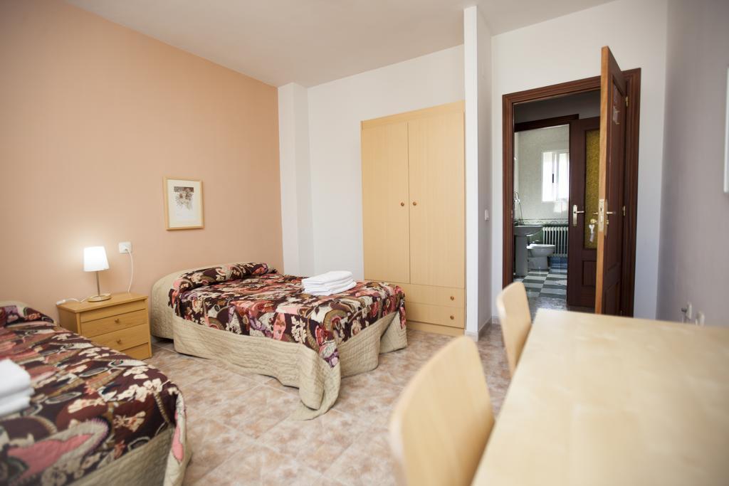 Apartamento Turístico La Ribera del Marco Caces Habitación foto